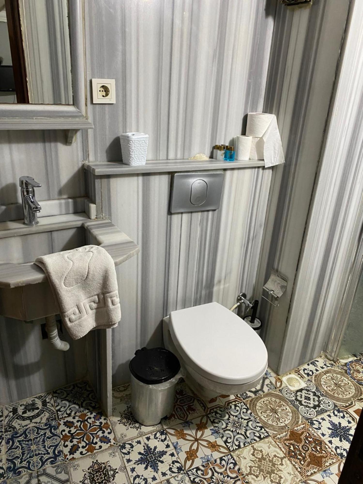 Sophia Studio Apart Hotel Istanbul Bagian luar foto