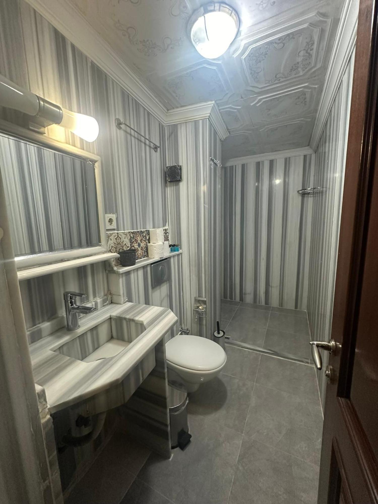 Sophia Studio Apart Hotel Istanbul Bagian luar foto